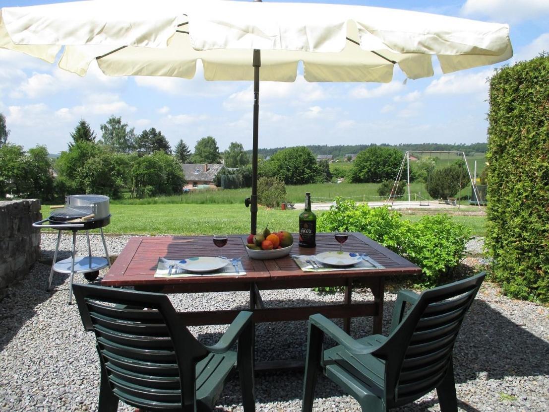 Appartement Ideal Pres De Durbuy / Ideaal Appartement Nabij Durbuy / Ideal Apartment Near Durbuy Hotton Exteriör bild
